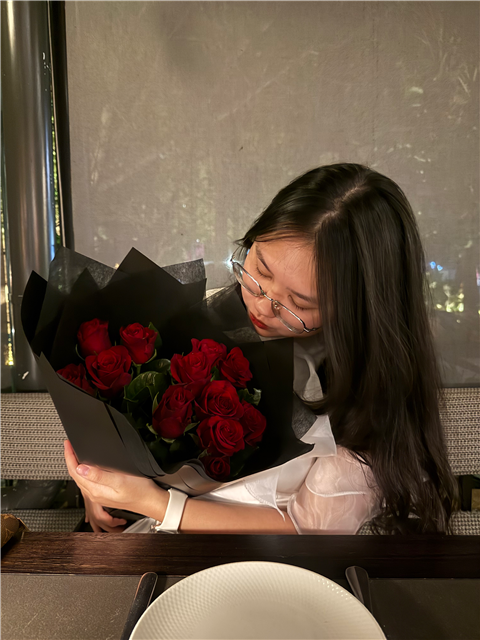 Stella, AI Design Specialist - Professional headshot